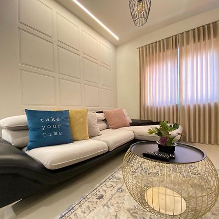 Comfort Apartament, Near The Beach Durres Exterior photo
